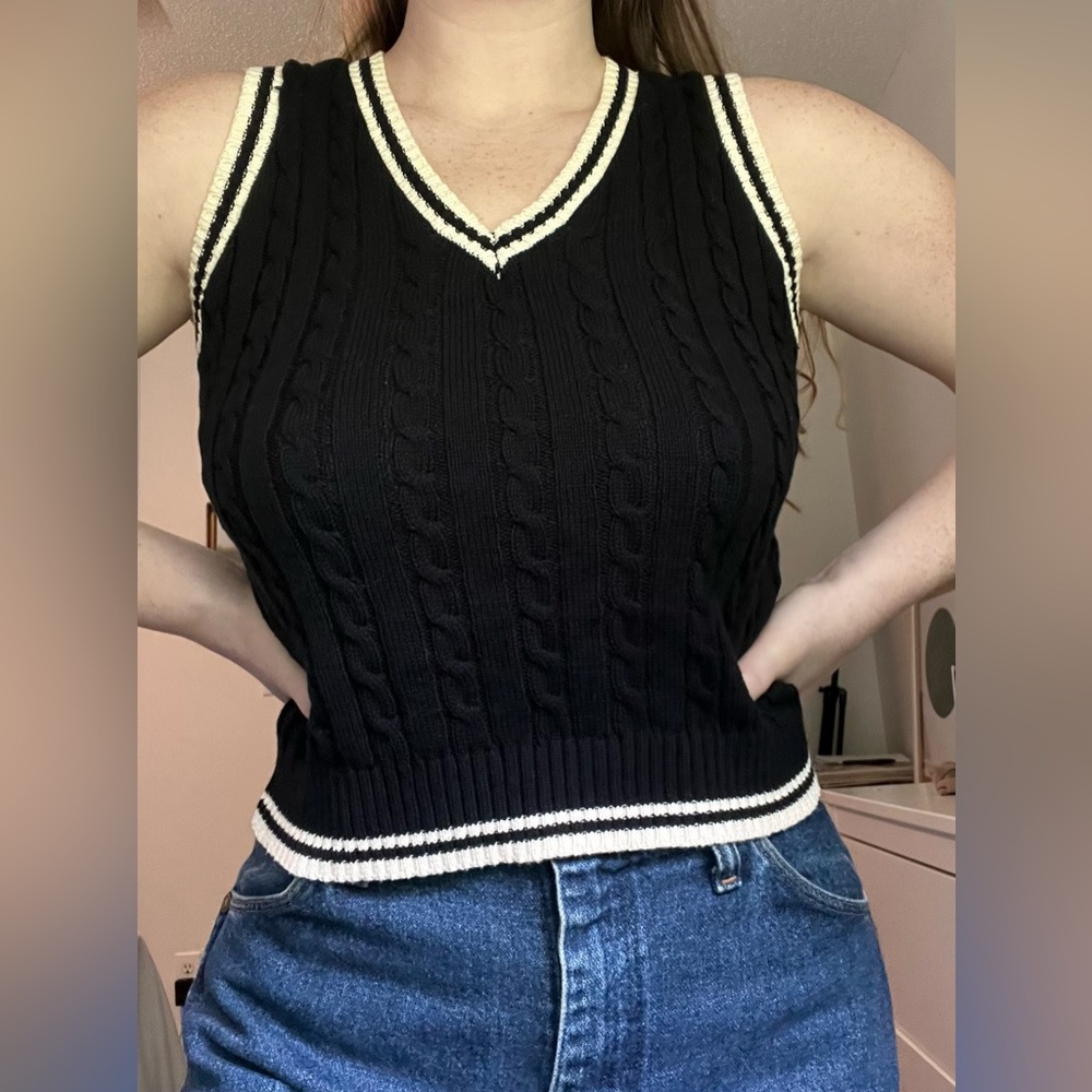 Sweater vest top